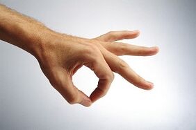 Jeling fingers to increase a member